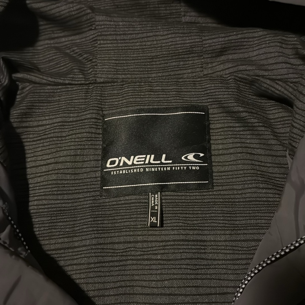 O’Neill Rain Jacket - Picture 3 of 4